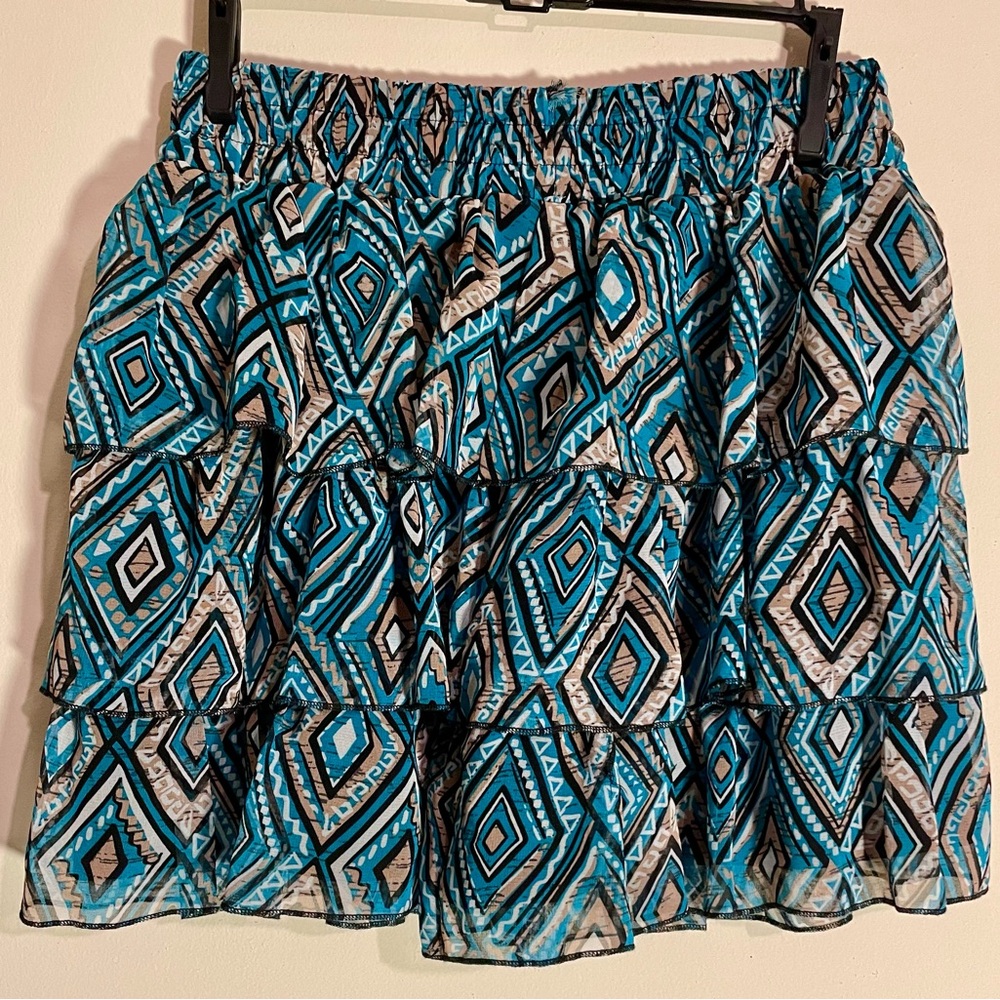 Geometric Pattern Ruffle Skirt
